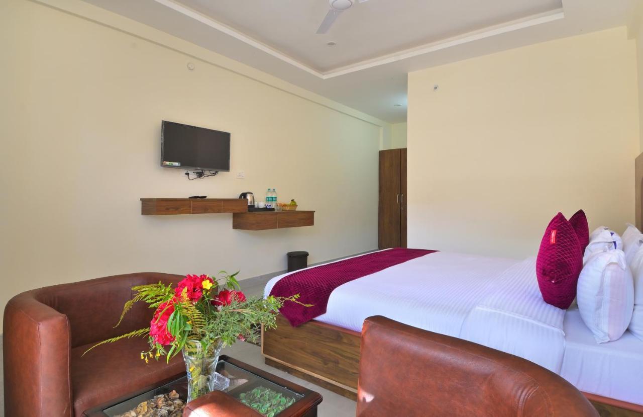 La Riqueza Dhanolti View # Near To Eco Park & Surkanda Devi Temple # Mountain View Rooms With Balcony # Big Parking # Customer Favourite Hotel Dhanaulti Dış mekan fotoğraf